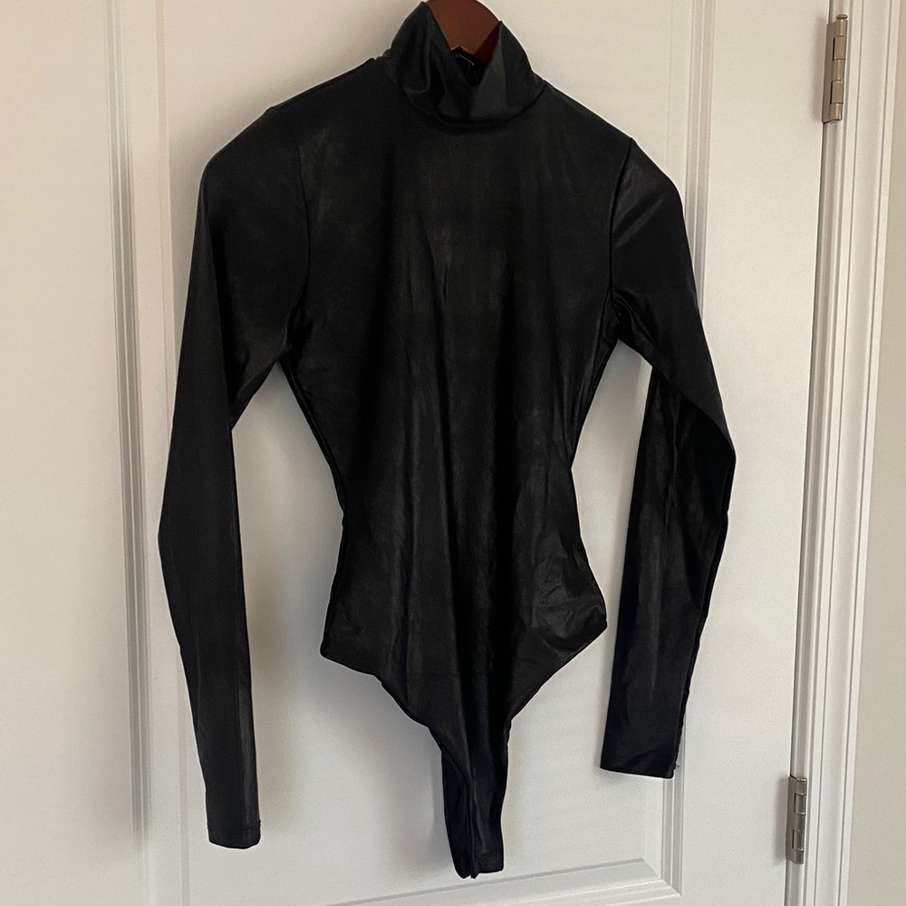 NWT Naked Wardrobe Long Sleeve Bodysuit - Picture 2 of 8